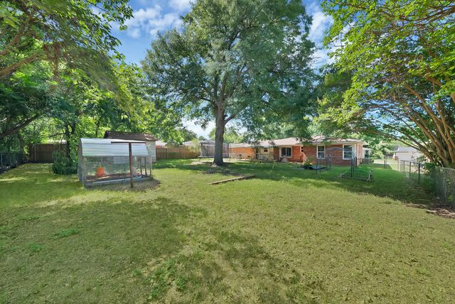 6800 Hightower Street, Fort Worth, TX 76112