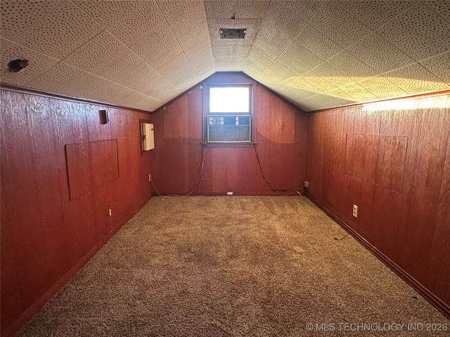 1002 E 3rd Street, Okmulgee, OK 74447