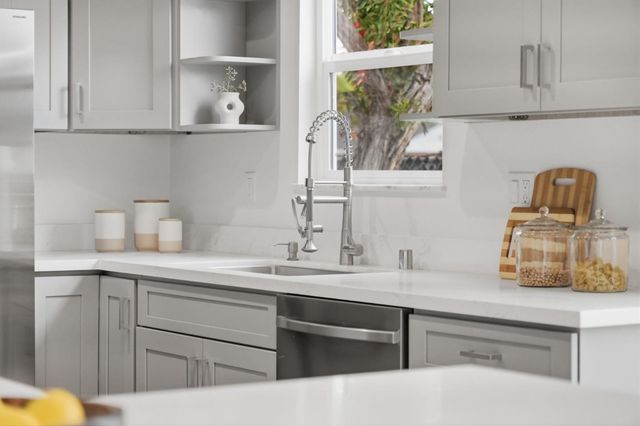 15967 Paseo Del Campo, San Lorenzo, CA 94580