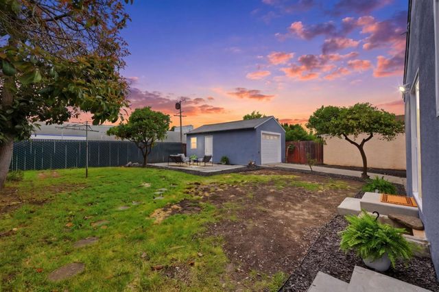 15967 Paseo Del Campo, San Lorenzo, CA 94580