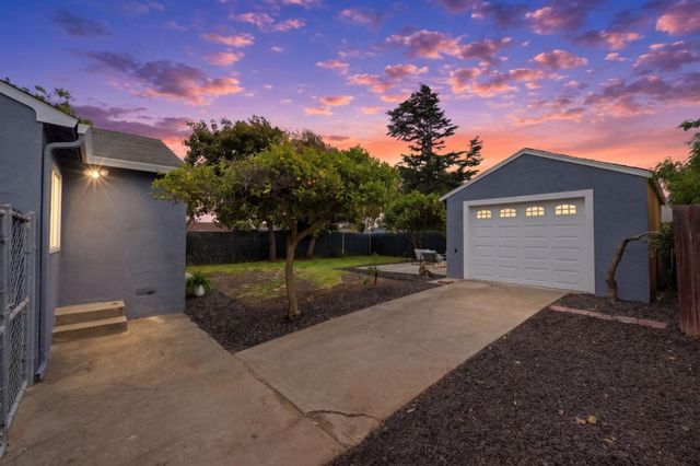 15967 Paseo Del Campo, San Lorenzo, CA 94580