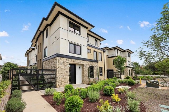 828 Sunset B, Arcadia, CA 91007
