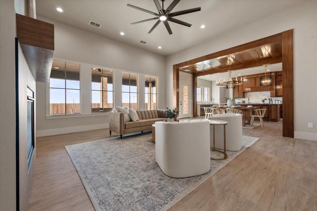 1105 Savannah Drive, New Home, TX 79383