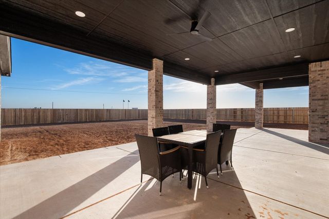 1105 Savannah Drive, New Home, TX 79383