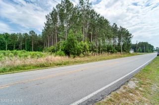 506 Parkertown Road, Hubert, NC 28539