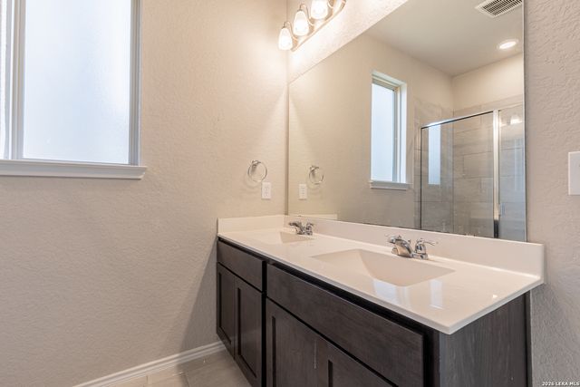 10110 Jardin Verde, San Antonio, TX 78224