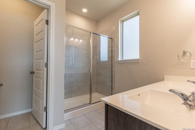 10110 Jardin Verde, San Antonio, TX 78224