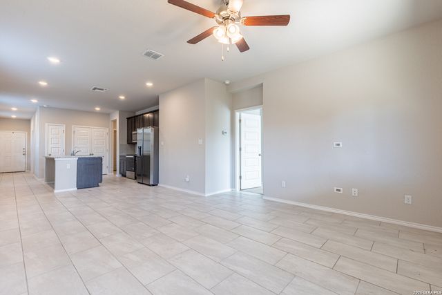 10110 Jardin Verde, San Antonio, TX 78224