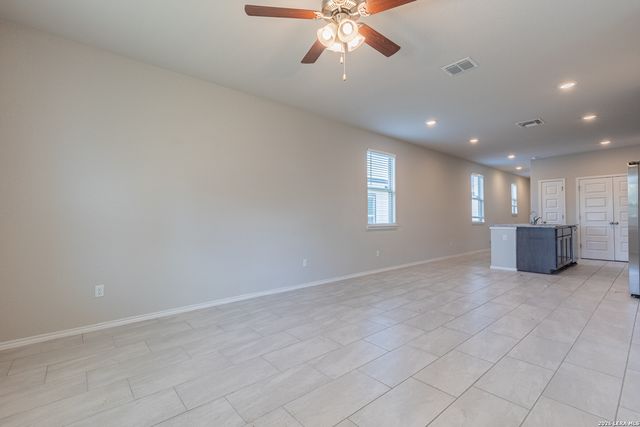 10110 Jardin Verde, San Antonio, TX 78224