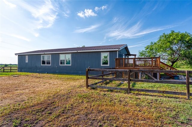1582 W Fm 738, Orange Grove, TX 78372
