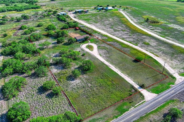 1582 W Fm 738, Orange Grove, TX 78372