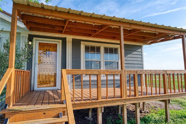 1582 W Fm 738, Orange Grove, TX 78372