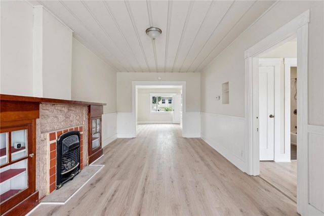 729 40th Street, Oakland, CA 94609