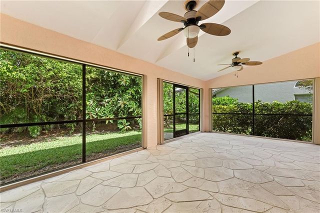 441 Countryside DR, Naples, FL 34104