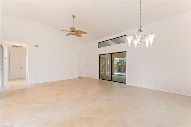 441 Countryside DR, Naples, FL 34104