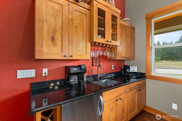 4780 E Brockdale Road, Shelton, WA 98584