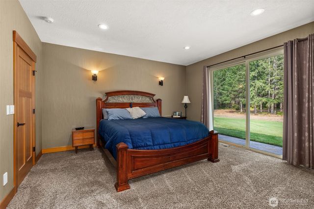 4780 E Brockdale Road, Shelton, WA 98584