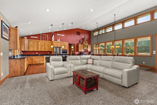 4780 E Brockdale Road, Shelton, WA 98584