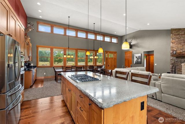 4780 E Brockdale Road, Shelton, WA 98584