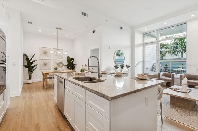 1343 4TH STREET 101, Sarasota, FL 34236