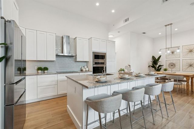 1343 4TH STREET 101, Sarasota, FL 34236