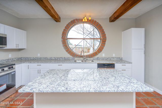 4 Cochise Lane, Bisbee, AZ 85603