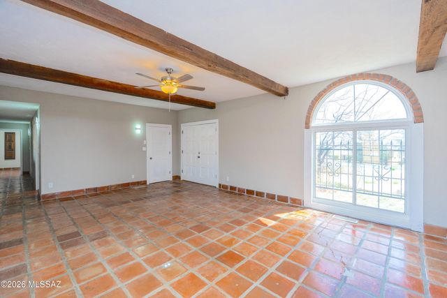 4 Cochise Lane, Bisbee, AZ 85603