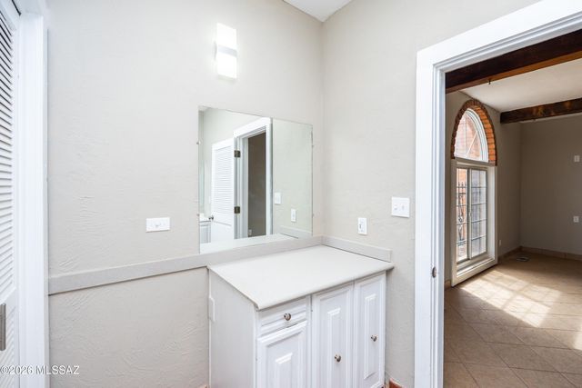 4 Cochise Lane, Bisbee, AZ 85603