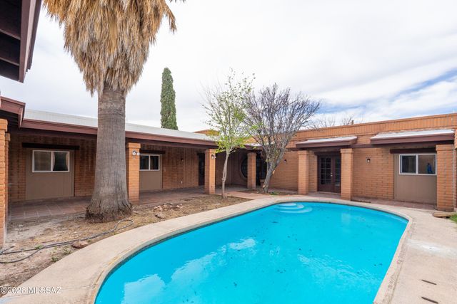 4 Cochise Lane, Bisbee, AZ 85603