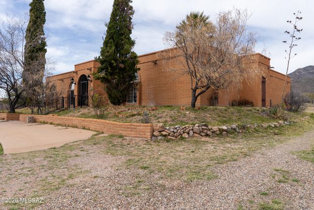 4 Cochise Lane, Bisbee, AZ 85603