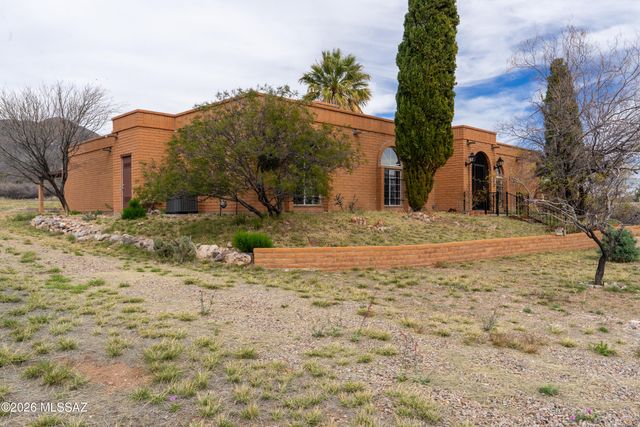 4 Cochise Lane, Bisbee, AZ 85603