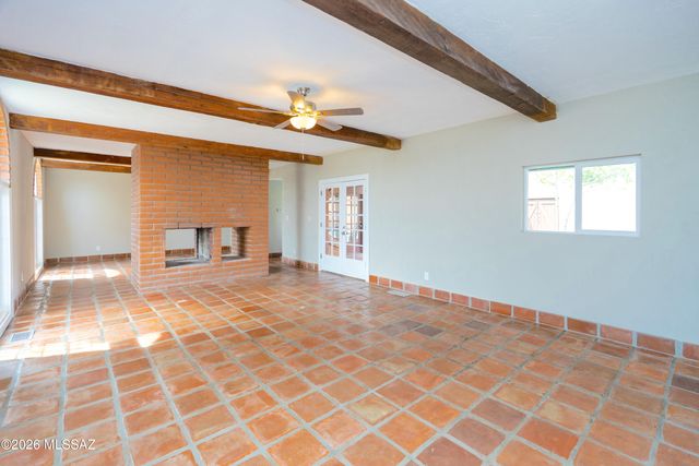 4 Cochise Lane, Bisbee, AZ 85603