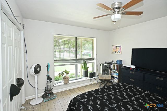321 High Low Drive, New Braunfels, TX 78132
