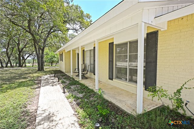 321 High Low Drive, New Braunfels, TX 78132