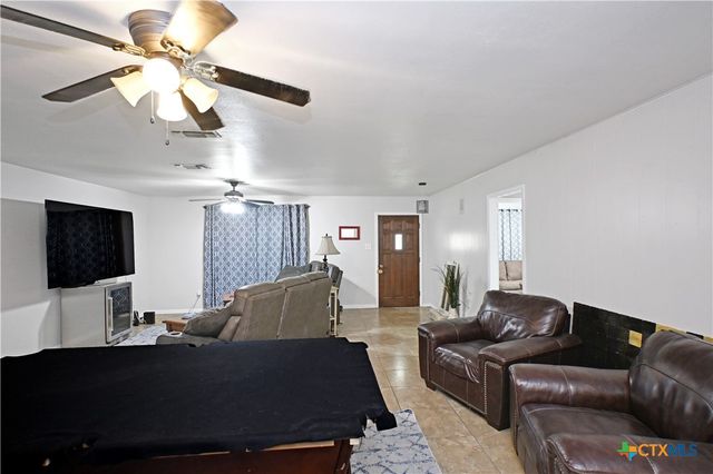 321 High Low Drive, New Braunfels, TX 78132