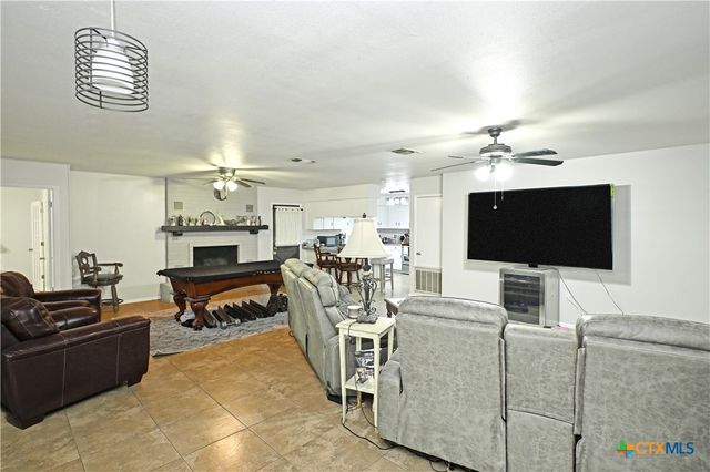 321 High Low Drive, New Braunfels, TX 78132