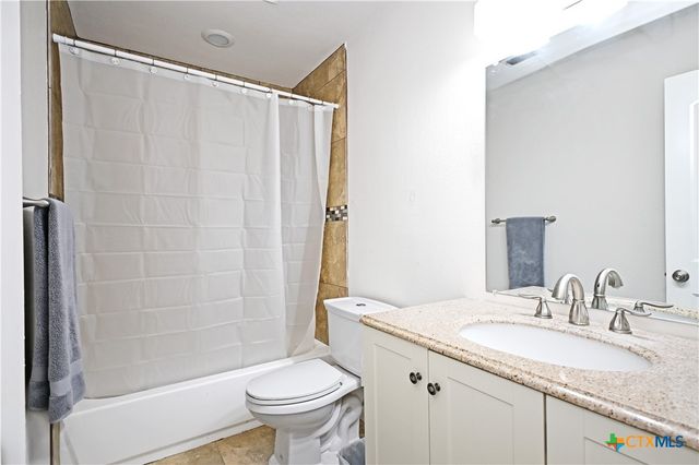 321 High Low Drive, New Braunfels, TX 78132