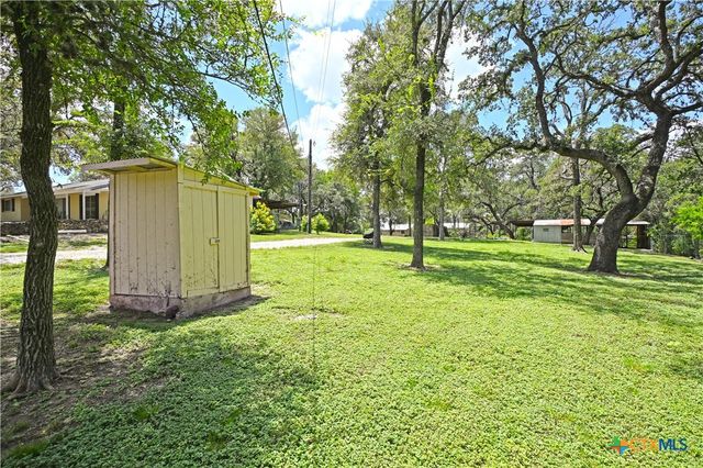 321 High Low Drive, New Braunfels, TX 78132