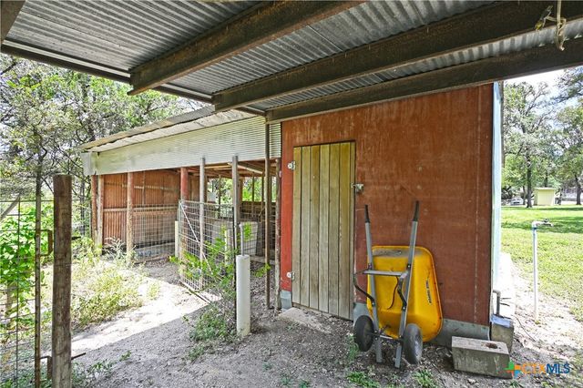 321 High Low Drive, New Braunfels, TX 78132