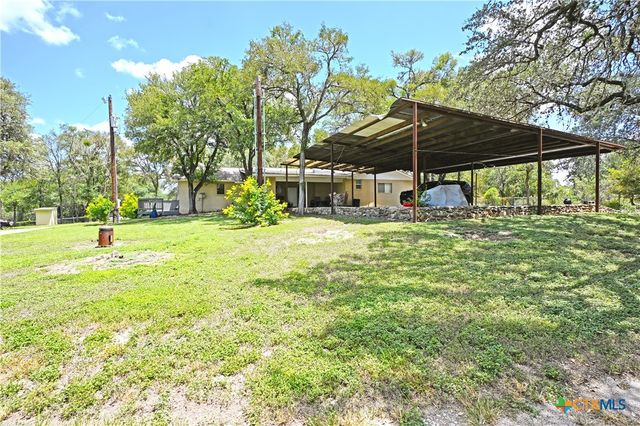 321 High Low Drive, New Braunfels, TX 78132