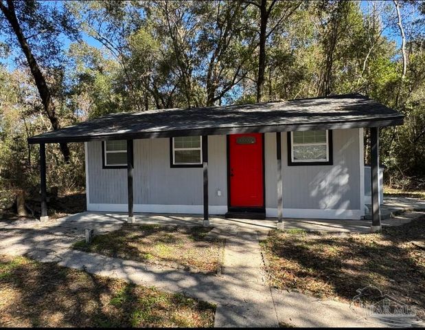 1800 N 58th Ave, Pensacola, FL 32506