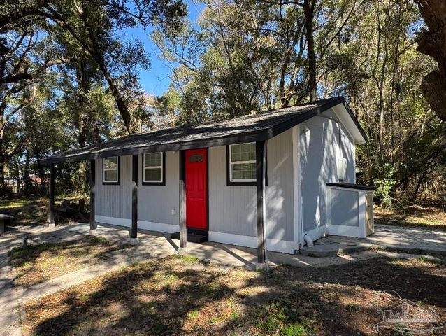 1800 N 58th Ave, Pensacola, FL 32506