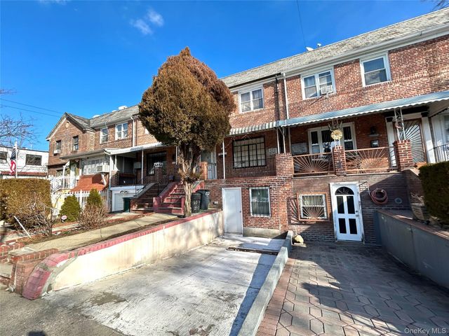 30-15 82nd Street, East Elmhurst, NY 11370