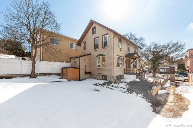 154-09 35th Avenue, Flushing, NY 11354