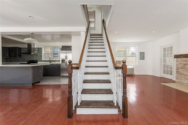 154-09 35th Avenue, Flushing, NY 11354