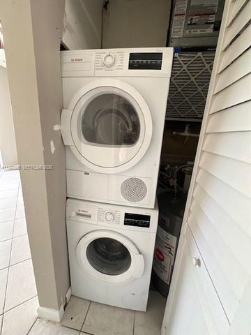 1851 NW 96th Ter 6F, Pembroke Pines, FL 33024