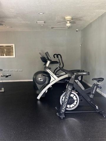 1851 NW 96th Ter 6F, Pembroke Pines, FL 33024