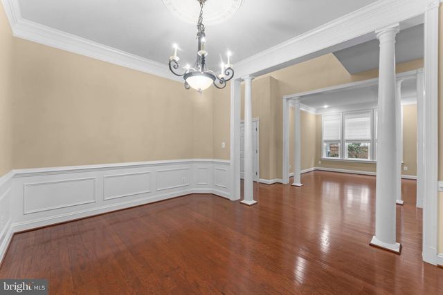 47672 PAULSEN SQ, Sterling, VA 20165