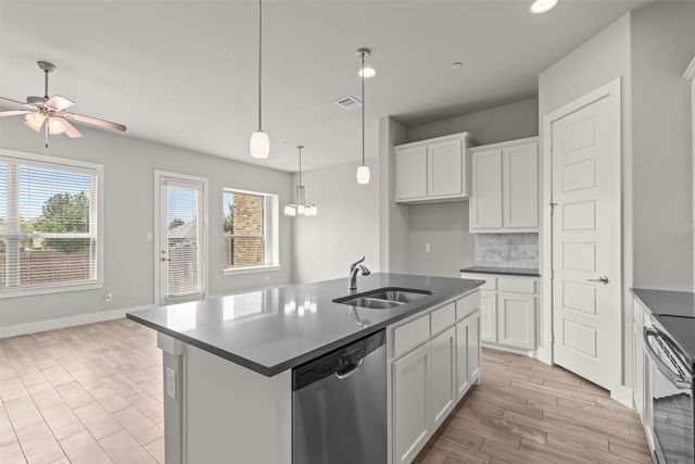 325 Featherstone Trail, Wylie, TX 75098