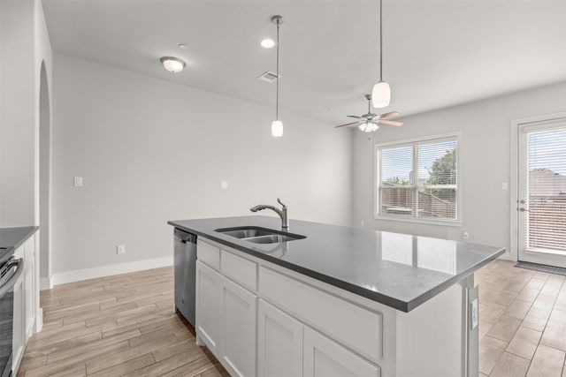 325 Featherstone Trail, Wylie, TX 75098